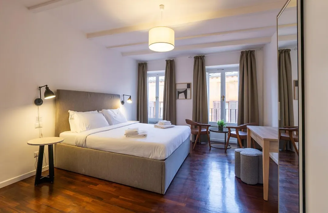 Sonder Palazzo Taverna-1